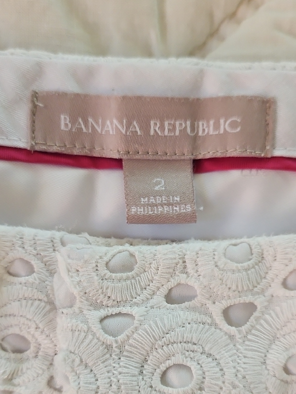 Banana Republic Islet Hampton White Crochet Shorts - Size 2 - Picture 3 of 9